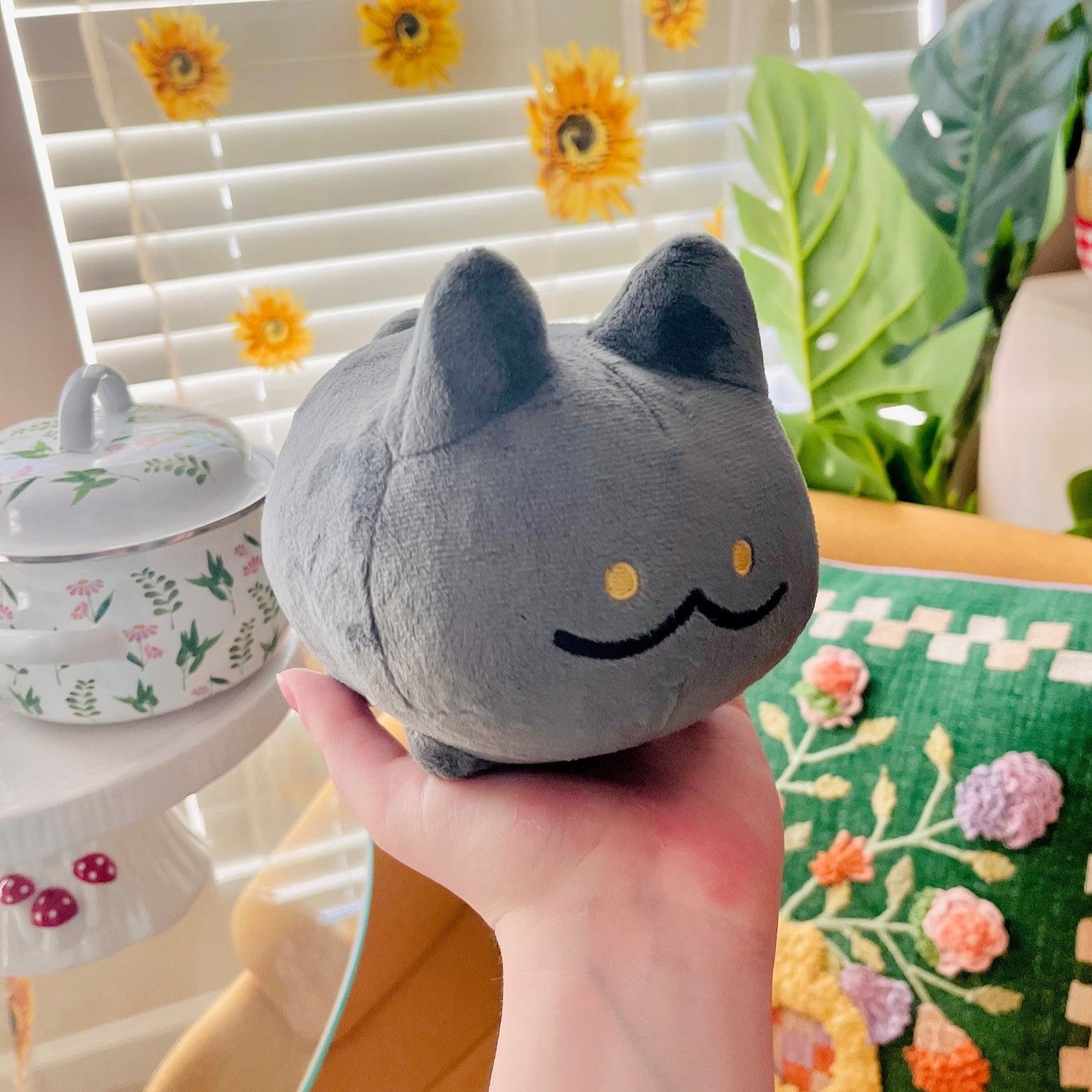 pepper the cat plush [PREORDER]